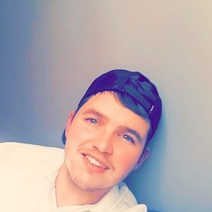 Meet your Posher, Zach